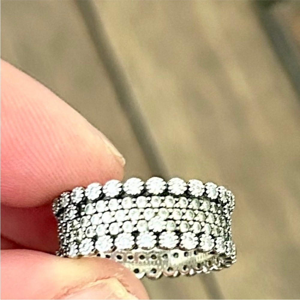 Pandora Silver Sparkling Ring